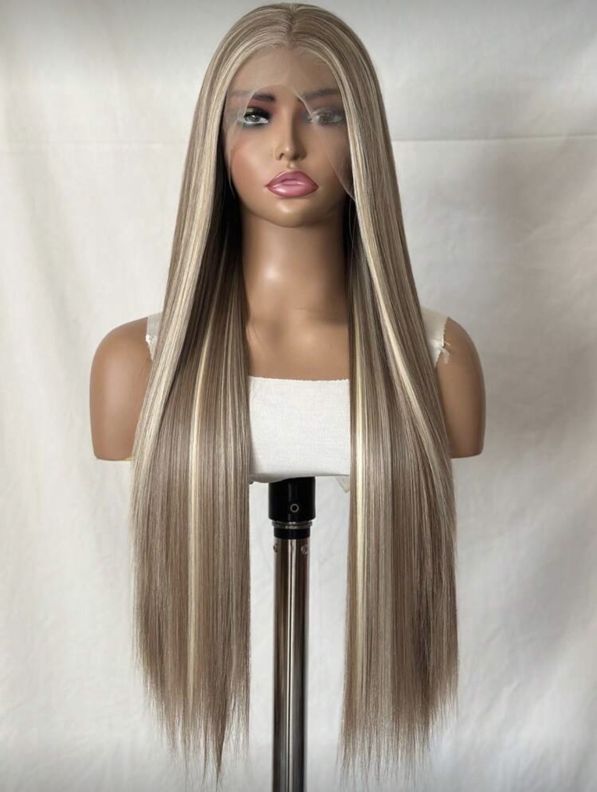 Lace Front Parukas – Honey Blonde & Brown Ombre